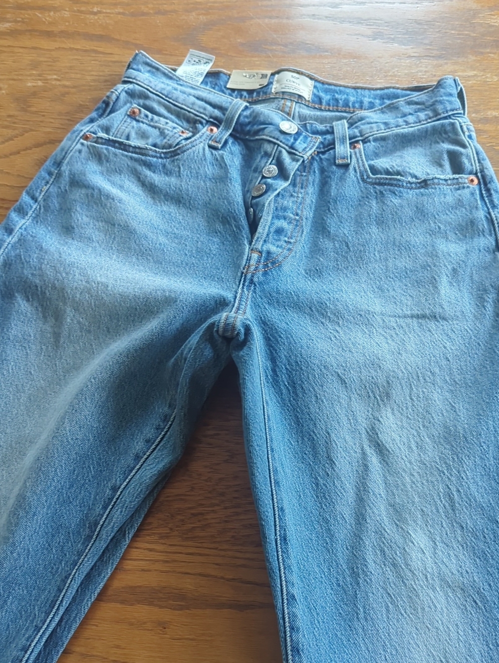 Levi's Men's Light Wash Curve Jeans